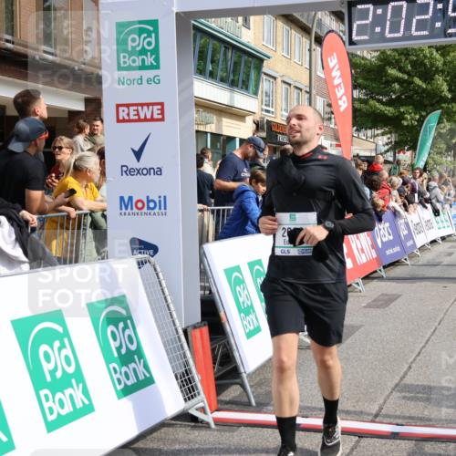 15.09.2024 - PSD Bank Halbmarathon Strokosch-Dieckow http://msf.ph/oto/7094172 15.09.2024 12:03:42 Ziel 1944, 2062, 2520, 2548, 2746, 2759, 3056 meine-sportfotos.de