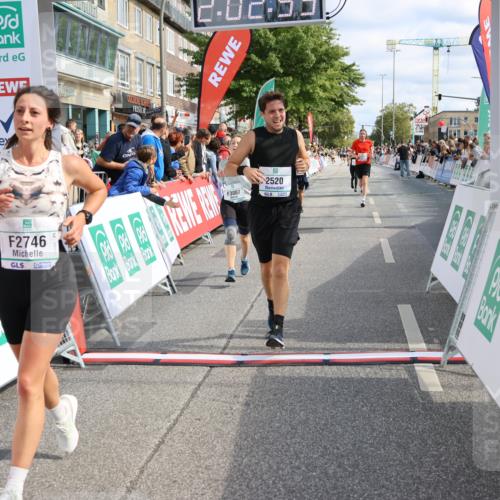 15.09.2024 - PSD Bank Halbmarathon Strokosch-Dieckow http://msf.ph/oto/7094198 15.09.2024 12:03:50 Ziel 1476, 1944, 2062, 2520, 2730, 2746, 3007, 3056, 3271 meine-sportfotos.de