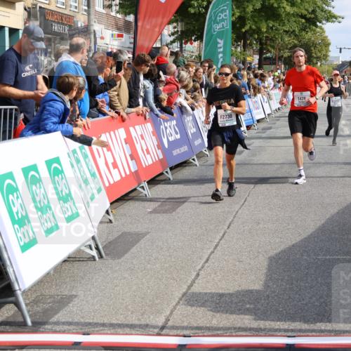 15.09.2024 - PSD Bank Halbmarathon Strokosch-Dieckow http://msf.ph/oto/7094218 15.09.2024 12:03:52 Ziel 1476, 2062, 2520, 2730, 2746, 3007, 3056, 3271 meine-sportfotos.de
