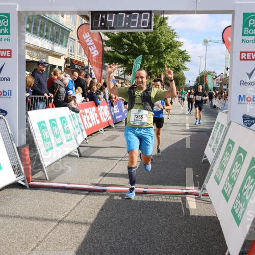 15.09.2024 - PSD Bank Halbmarathon Strokosch-Dieckow http://msf.ph/oto/7094239 15.09.2024 11:48:29 Ziel 833, 1200, 1264, 1321, 1356, 1513, 1520, 1527, 1562, 1744, 2484, 2555, 2563, 2745, 2944, 3556 meine-sportfotos.de