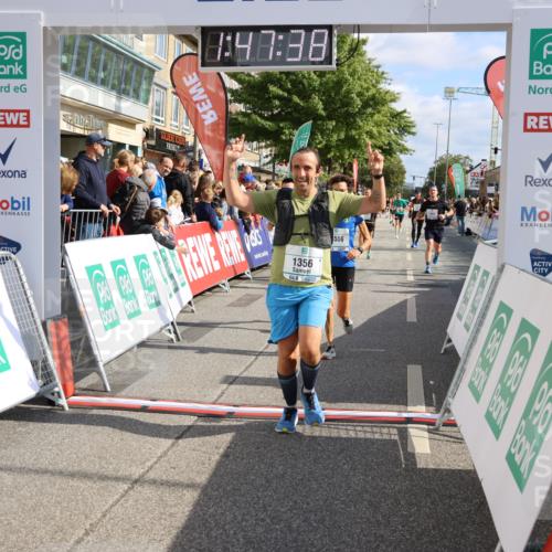 15.09.2024 - PSD Bank Halbmarathon Strokosch-Dieckow http://msf.ph/oto/7094249 15.09.2024 11:48:29 Ziel 833, 1200, 1264, 1321, 1356, 1513, 1520, 1527, 1562, 1744, 2484, 2555, 2563, 2745, 2944, 3556 meine-sportfotos.de