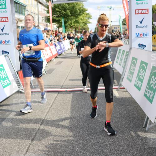15.09.2024 - PSD Bank Halbmarathon Strokosch-Dieckow http://msf.ph/oto/7094261 15.09.2024 12:18:56 Ziel 802, 1713, 1853, 2016, 2023, 2086, 2154, 2232, 2266, 3093, 3136, 3141, 3221, 3453, 3454, 3472, 3533 meine-sportfotos.de