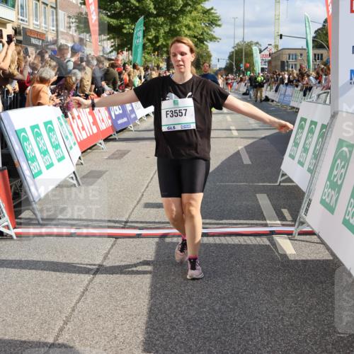 15.09.2024 - PSD Bank Halbmarathon Strokosch-Dieckow http://msf.ph/oto/7094262 15.09.2024 12:14:36 Ziel 1996, 2262, 2728, 2758, 3058, 3062, 3120, 3228, 3244, 3429, 3557 meine-sportfotos.de