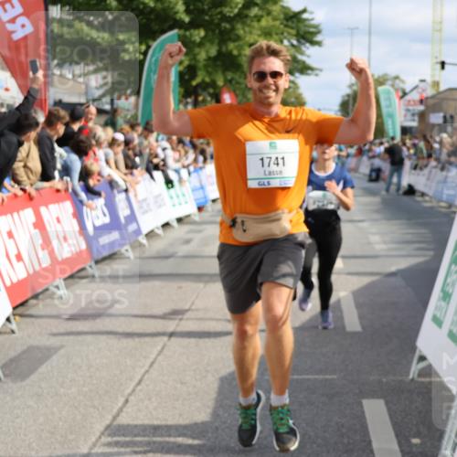15.09.2024 - PSD Bank Halbmarathon Strokosch-Dieckow http://msf.ph/oto/7094275 15.09.2024 12:04:07 Ziel 1476, 1674, 1741, 2943, 2945, 3271 meine-sportfotos.de