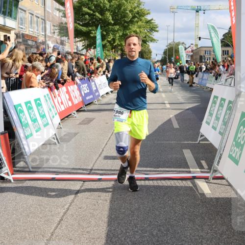 15.09.2024 - PSD Bank Halbmarathon Strokosch-Dieckow http://msf.ph/oto/7094284 15.09.2024 12:14:39 Ziel 1996, 2262, 3021, 3058, 3062, 3228, 3244, 3429, 3557 meine-sportfotos.de