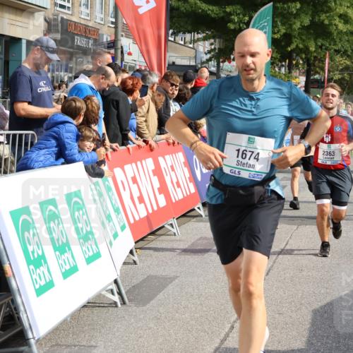 15.09.2024 - PSD Bank Halbmarathon Strokosch-Dieckow http://msf.ph/oto/7094306 15.09.2024 12:04:15 Ziel 1674, 1741, 2136, 2363, 2372, 2880, 2943, 2945 meine-sportfotos.de