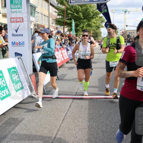 15.09.2024 - PSD Bank Halbmarathon Strokosch-Dieckow http://msf.ph/oto/7094307 15.09.2024 12:19:16 Ziel 1728, 1729, 2149, 2412, 2821, 3094, 3106, 3258, 3419, 3446, 3447, 3500, 3561 meine-sportfotos.de