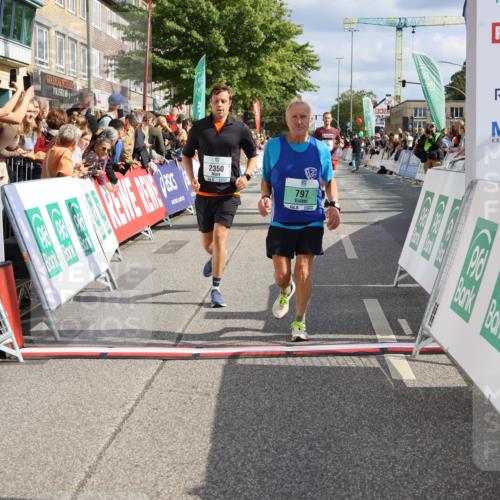 15.09.2024 - PSD Bank Halbmarathon Strokosch-Dieckow http://msf.ph/oto/7094341 15.09.2024 12:14:48 Ziel 1896, 1996, 2350, 3021, 3132 meine-sportfotos.de