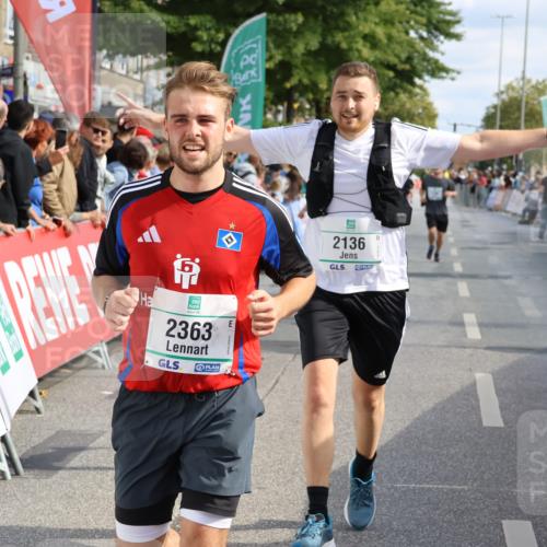 15.09.2024 - PSD Bank Halbmarathon Strokosch-Dieckow http://msf.ph/oto/7094342 15.09.2024 12:04:17 Ziel 1674, 1741, 2136, 2363, 2372, 2720, 2880, 2943, 2945 meine-sportfotos.de