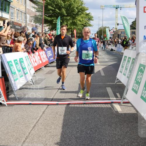 15.09.2024 - PSD Bank Halbmarathon Strokosch-Dieckow http://msf.ph/oto/7094345 15.09.2024 12:14:48 Ziel 1896, 1996, 2350, 3021, 3132 meine-sportfotos.de