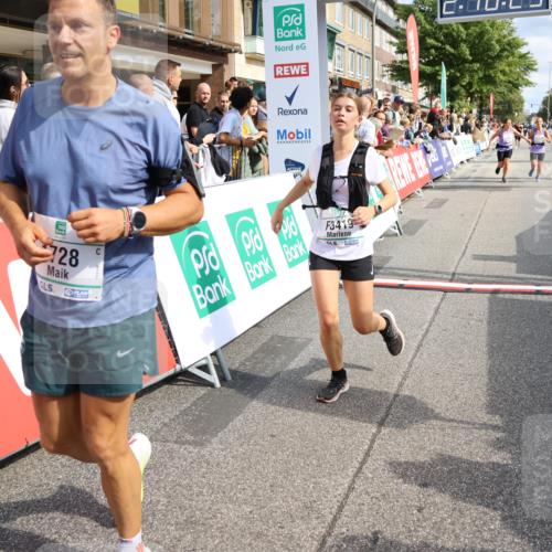 15.09.2024 - PSD Bank Halbmarathon Strokosch-Dieckow http://msf.ph/oto/7094351 15.09.2024 12:19:20 Ziel 1728, 1729, 2149, 2412, 2821, 3106, 3258, 3419, 3446, 3447, 3500, 3561 meine-sportfotos.de