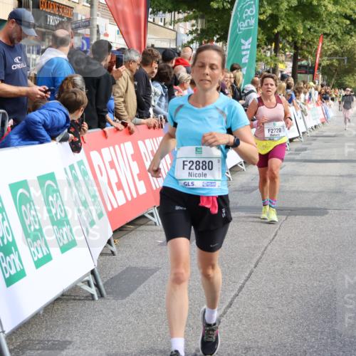 15.09.2024 - PSD Bank Halbmarathon Strokosch-Dieckow http://msf.ph/oto/7094352 15.09.2024 12:04:21 Ziel 1674, 1756, 2136, 2363, 2372, 2720, 2880, 2943, 2945 meine-sportfotos.de