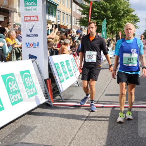 15.09.2024 - PSD Bank Halbmarathon Strokosch-Dieckow http://msf.ph/oto/7094362 15.09.2024 12:14:49 Ziel 1896, 1996, 2350, 3021, 3132 meine-sportfotos.de