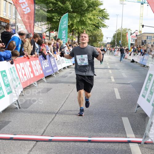 15.09.2024 - PSD Bank Halbmarathon Strokosch-Dieckow http://msf.ph/oto/7094392 15.09.2024 12:04:26 Ziel 1674, 1756, 2136, 2363, 2372, 2720, 2880, 3194 meine-sportfotos.de