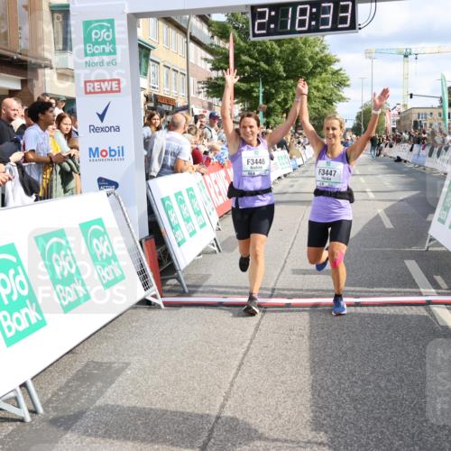 15.09.2024 - PSD Bank Halbmarathon Strokosch-Dieckow http://msf.ph/oto/7094394 15.09.2024 12:19:24 Ziel 1728, 1729, 2149, 2412, 2821, 3106, 3258, 3419, 3446, 3447, 3500, 3561 meine-sportfotos.de