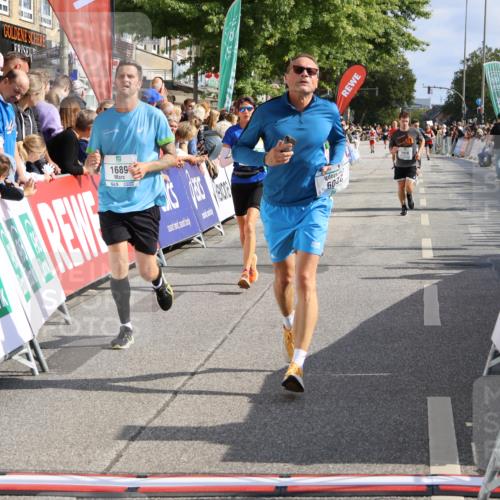 15.09.2024 - PSD Bank Halbmarathon Strokosch-Dieckow http://msf.ph/oto/7094414 15.09.2024 11:49:07 Ziel 958, 1102, 1408, 1689, 1736, 1764, 1819, 1977, 2185, 2209, 2644, 2700 meine-sportfotos.de