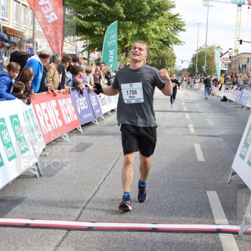 15.09.2024 - PSD Bank Halbmarathon Strokosch-Dieckow http://msf.ph/oto/7094426 15.09.2024 12:04:27 Ziel 1674, 1756, 2136, 2363, 2372, 2399, 2720, 2880, 3027, 3194 meine-sportfotos.de