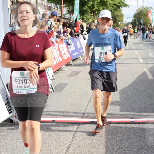 15.09.2024 - PSD Bank Halbmarathon Strokosch-Dieckow http://msf.ph/oto/7094428 15.09.2024 12:19:34 Ziel 1828, 3092, 3103, 3373, 3446, 3447 meine-sportfotos.de