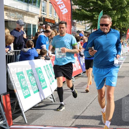 15.09.2024 - PSD Bank Halbmarathon Strokosch-Dieckow http://msf.ph/oto/7094433 15.09.2024 11:49:08 Ziel 958, 1102, 1689, 1764, 1819, 1977, 2209, 2644, 2700 meine-sportfotos.de