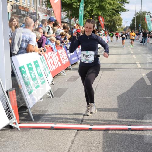 15.09.2024 - PSD Bank Halbmarathon Strokosch-Dieckow http://msf.ph/oto/7094458 15.09.2024 12:19:41 Ziel 1828, 3092, 3103, 3373 meine-sportfotos.de