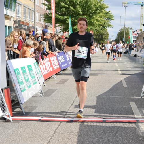 15.09.2024 - PSD Bank Halbmarathon Strokosch-Dieckow http://msf.ph/oto/7094459 15.09.2024 12:15:01 Ziel 972, 1896, 2350, 2390, 2557, 2573, 3132 meine-sportfotos.de