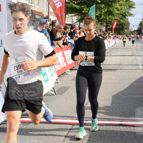 15.09.2024 - PSD Bank Halbmarathon Strokosch-Dieckow http://msf.ph/oto/7094468 15.09.2024 12:04:36 Ziel 1756, 2399, 2720, 3027, 3194 meine-sportfotos.de