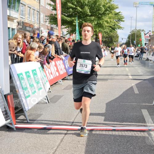 15.09.2024 - PSD Bank Halbmarathon Strokosch-Dieckow http://msf.ph/oto/7094470 15.09.2024 12:15:01 Ziel 972, 1896, 2350, 2390, 2557, 2573, 3132 meine-sportfotos.de