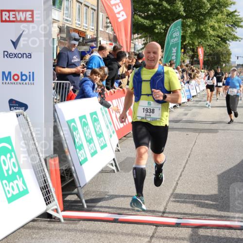 15.09.2024 - PSD Bank Halbmarathon Strokosch-Dieckow http://msf.ph/oto/7094480 15.09.2024 12:04:46 Ziel 1938, 2134, 2399, 2871, 2960, 2965, 3027 meine-sportfotos.de