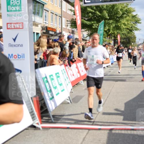 15.09.2024 - PSD Bank Halbmarathon Strokosch-Dieckow http://msf.ph/oto/7094491 15.09.2024 12:15:07 Ziel 798, 972, 1544, 2390, 2530, 2557, 2573, 3000, 3052, 3132, 3168 meine-sportfotos.de