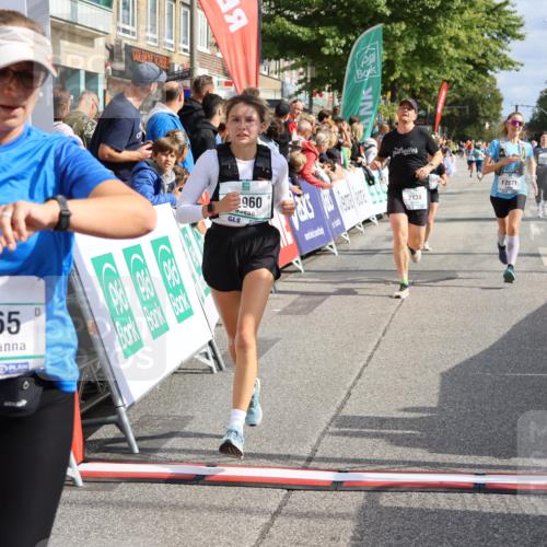 15.09.2024 - PSD Bank Halbmarathon Strokosch-Dieckow http://msf.ph/oto/7094514 15.09.2024 12:04:52 Ziel 1938, 2134, 2708, 2871, 2960, 2965, 3004 meine-sportfotos.de