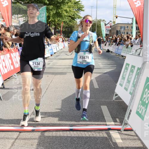 15.09.2024 - PSD Bank Halbmarathon Strokosch-Dieckow http://msf.ph/oto/7094530 15.09.2024 12:04:54 Ziel 1938, 2134, 2708, 2871, 2960, 2965, 3004 meine-sportfotos.de