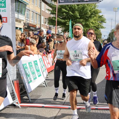 15.09.2024 - PSD Bank Halbmarathon Strokosch-Dieckow http://msf.ph/oto/7094536 15.09.2024 12:15:12 Ziel 798, 972, 1544, 1950, 2390, 2530, 2557, 2573, 3000, 3052, 3168 meine-sportfotos.de