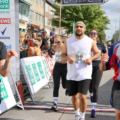 15.09.2024 - PSD Bank Halbmarathon Strokosch-Dieckow http://msf.ph/oto/7094542 15.09.2024 12:15:12 Ziel 798, 972, 1544, 1950, 2390, 2530, 2557, 2573, 3000, 3052, 3168 meine-sportfotos.de