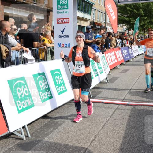 15.09.2024 - PSD Bank Halbmarathon Strokosch-Dieckow http://msf.ph/oto/7094613 15.09.2024 12:05:12 Ziel 1456, 2346, 2881, 2901, 3122, 3133 meine-sportfotos.de