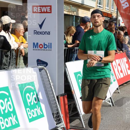 15.09.2024 - PSD Bank Halbmarathon Strokosch-Dieckow http://msf.ph/oto/7094614 15.09.2024 11:51:26 Ziel 1150, 1366, 1406, 1608, 1645, 1705, 1735, 1913, 2898 meine-sportfotos.de