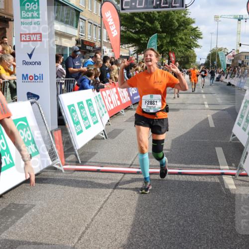 15.09.2024 - PSD Bank Halbmarathon Strokosch-Dieckow http://msf.ph/oto/7094623 15.09.2024 12:05:13 Ziel 1456, 2346, 2881, 2901, 3122, 3133 meine-sportfotos.de