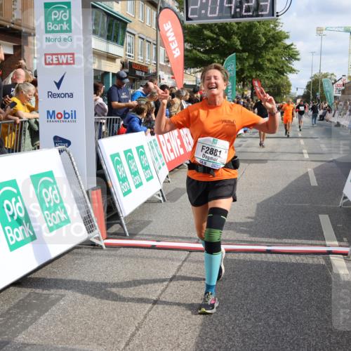15.09.2024 - PSD Bank Halbmarathon Strokosch-Dieckow http://msf.ph/oto/7094639 15.09.2024 12:05:14 Ziel 1456, 2346, 2881, 2901, 3122, 3133 meine-sportfotos.de