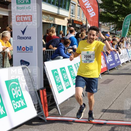 15.09.2024 - PSD Bank Halbmarathon Strokosch-Dieckow http://msf.ph/oto/7094652 15.09.2024 11:49:58 Ziel 1229, 1475, 1525, 1579, 1616, 1620, 1796, 2096, 2678, 2701, 2768, 2838, 2857 meine-sportfotos.de