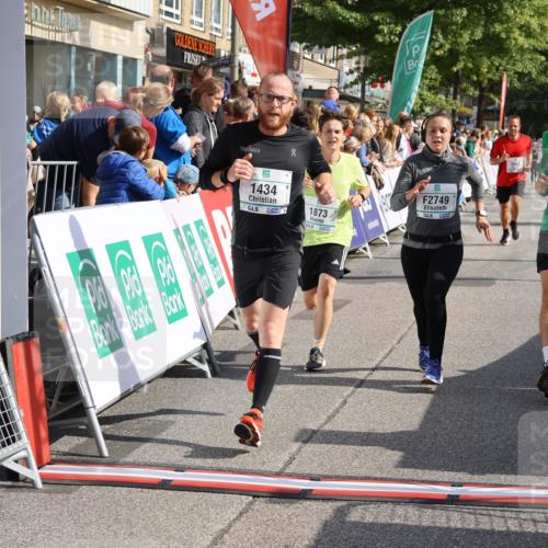 15.09.2024 - PSD Bank Halbmarathon Strokosch-Dieckow http://msf.ph/oto/7094656 15.09.2024 11:51:41 Ziel 1434, 1772, 1873, 1876, 1954, 2314, 2504, 2749, 3169 meine-sportfotos.de
