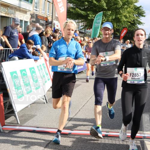 15.09.2024 - PSD Bank Halbmarathon Strokosch-Dieckow http://msf.ph/oto/7094665 15.09.2024 11:50:00 Ziel 970, 1229, 1475, 1525, 1579, 1616, 1763, 1796, 1989, 2096, 2678, 2701, 2768, 2857 meine-sportfotos.de