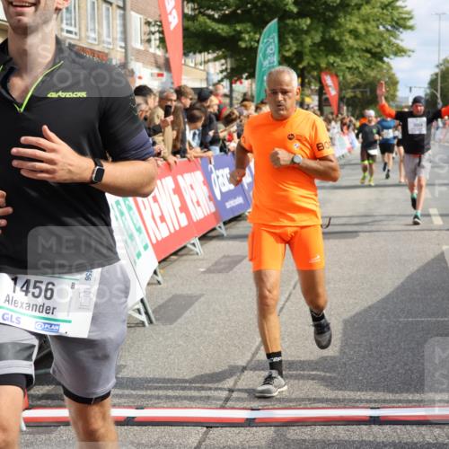 15.09.2024 - PSD Bank Halbmarathon Strokosch-Dieckow http://msf.ph/oto/7094674 15.09.2024 12:05:19 Ziel 1456, 2164, 2346, 2562, 2726, 2881, 3054, 3122, 3133 meine-sportfotos.de