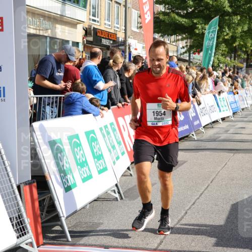 15.09.2024 - PSD Bank Halbmarathon Strokosch-Dieckow http://msf.ph/oto/7094680 15.09.2024 11:51:45 Ziel 1434, 1553, 1772, 1873, 1876, 1954, 2314, 2504, 2569, 2749, 3035, 3169 meine-sportfotos.de