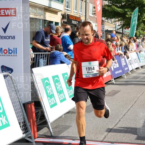 15.09.2024 - PSD Bank Halbmarathon Strokosch-Dieckow http://msf.ph/oto/7094693 15.09.2024 11:51:45 Ziel 1434, 1553, 1772, 1873, 1876, 1954, 2314, 2504, 2569, 2749, 3035, 3169 meine-sportfotos.de