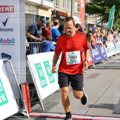 15.09.2024 - PSD Bank Halbmarathon Strokosch-Dieckow http://msf.ph/oto/7094696 15.09.2024 11:51:45 Ziel 1434, 1553, 1772, 1873, 1876, 1954, 2314, 2504, 2569, 2749, 3035, 3169 meine-sportfotos.de