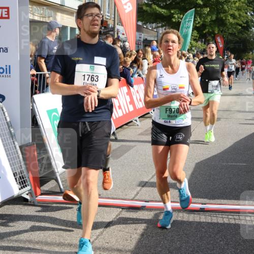 15.09.2024 - PSD Bank Halbmarathon Strokosch-Dieckow http://msf.ph/oto/7094697 15.09.2024 11:50:08 Ziel 970, 1525, 1616, 1680, 1692, 1763, 1796, 1892, 1989, 2096, 2678, 2768, 2857 meine-sportfotos.de