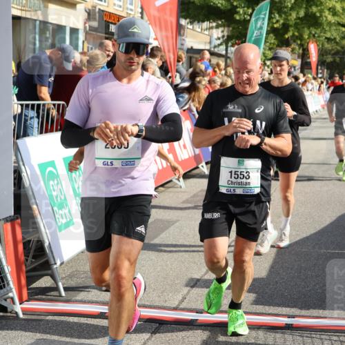 15.09.2024 - PSD Bank Halbmarathon Strokosch-Dieckow http://msf.ph/oto/7094741 15.09.2024 11:51:53 Ziel 1192, 1434, 1553, 1772, 1873, 1876, 1954, 2314, 2504, 2566, 2569, 2636, 2749, 3035, 3547 meine-sportfotos.de