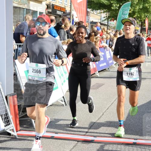 15.09.2024 - PSD Bank Halbmarathon Strokosch-Dieckow http://msf.ph/oto/7094747 15.09.2024 11:51:55 Ziel 1192, 1553, 1767, 1772, 1793, 1954, 2314, 2504, 2566, 2569, 2636, 3035, 3547 meine-sportfotos.de