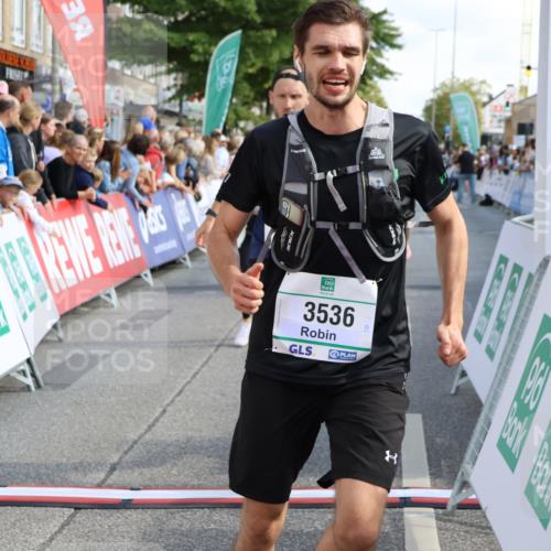 15.09.2024 - PSD Bank Halbmarathon Strokosch-Dieckow http://msf.ph/oto/7094756 15.09.2024 11:50:20 Ziel 965, 970, 1154, 1311, 1353, 1528, 1572, 1635, 1680, 1692, 1892, 1989, 2067, 3536, 3537 meine-sportfotos.de