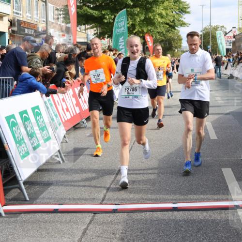 15.09.2024 - PSD Bank Halbmarathon Strokosch-Dieckow http://msf.ph/oto/7094762 15.09.2024 12:05:30 Ziel 1456, 1656, 1718, 2164, 2191, 2199, 2304, 2419, 2515, 2562, 2726, 2786, 3054 meine-sportfotos.de