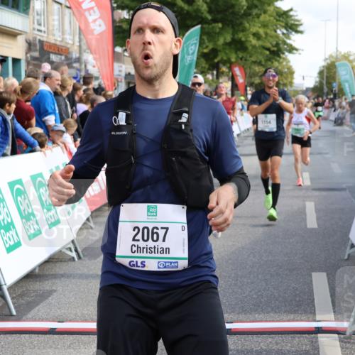 15.09.2024 - PSD Bank Halbmarathon Strokosch-Dieckow http://msf.ph/oto/7094768 15.09.2024 11:50:21 Ziel 965, 1154, 1311, 1353, 1528, 1572, 1635, 1680, 1692, 1892, 2067, 3536, 3537 meine-sportfotos.de